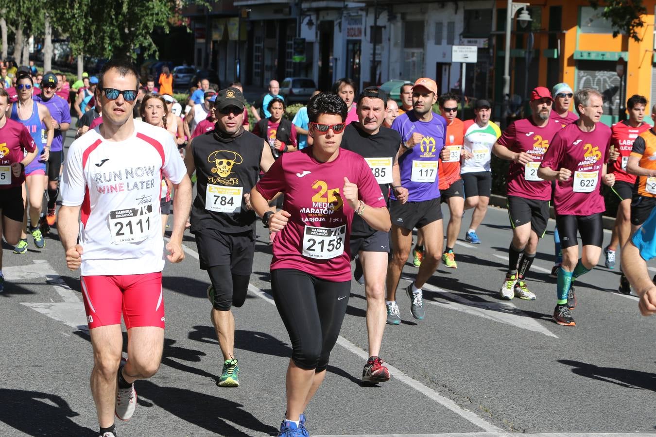 Una fiesta a todo ritmo por las calles de Logroño (II)