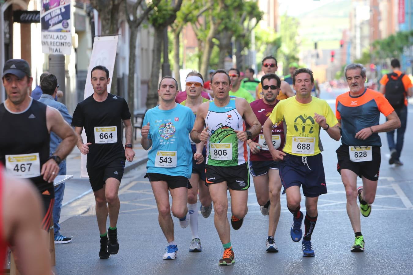 Una fiesta a todo ritmo por las calles de Logroño (III)