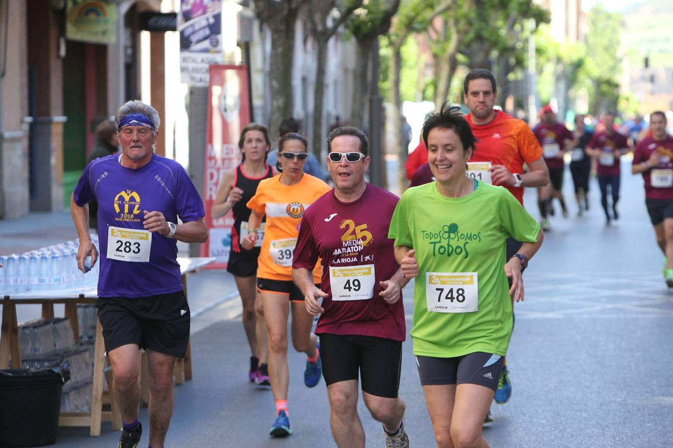 Una fiesta a todo ritmo por las calles de Logroño (V)