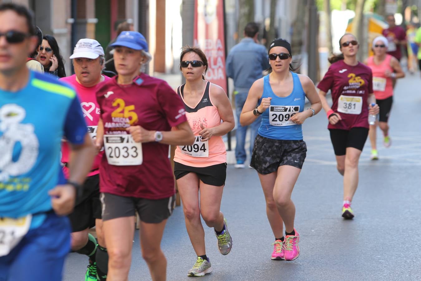 Una fiesta a todo ritmo por las calles de Logroño (V)