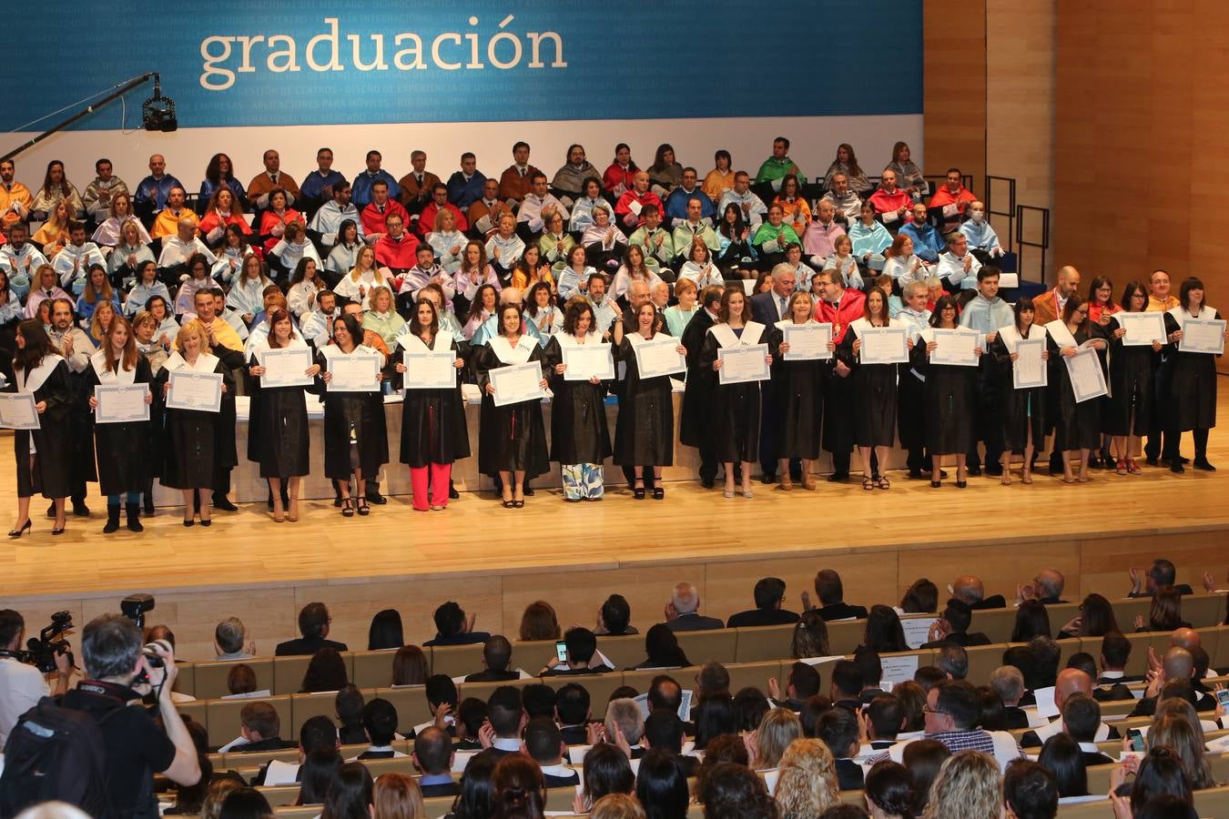 Graduación de la UNIR en Logroño (2)