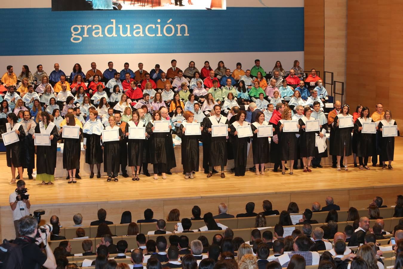 Graduación de la UNIR en Logroño (2)