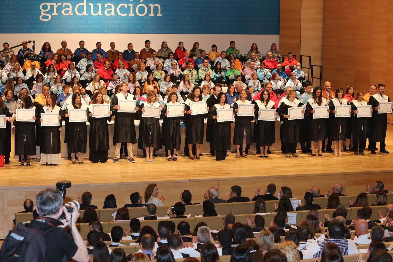 Graduación de la UNIR en Logroño (2)