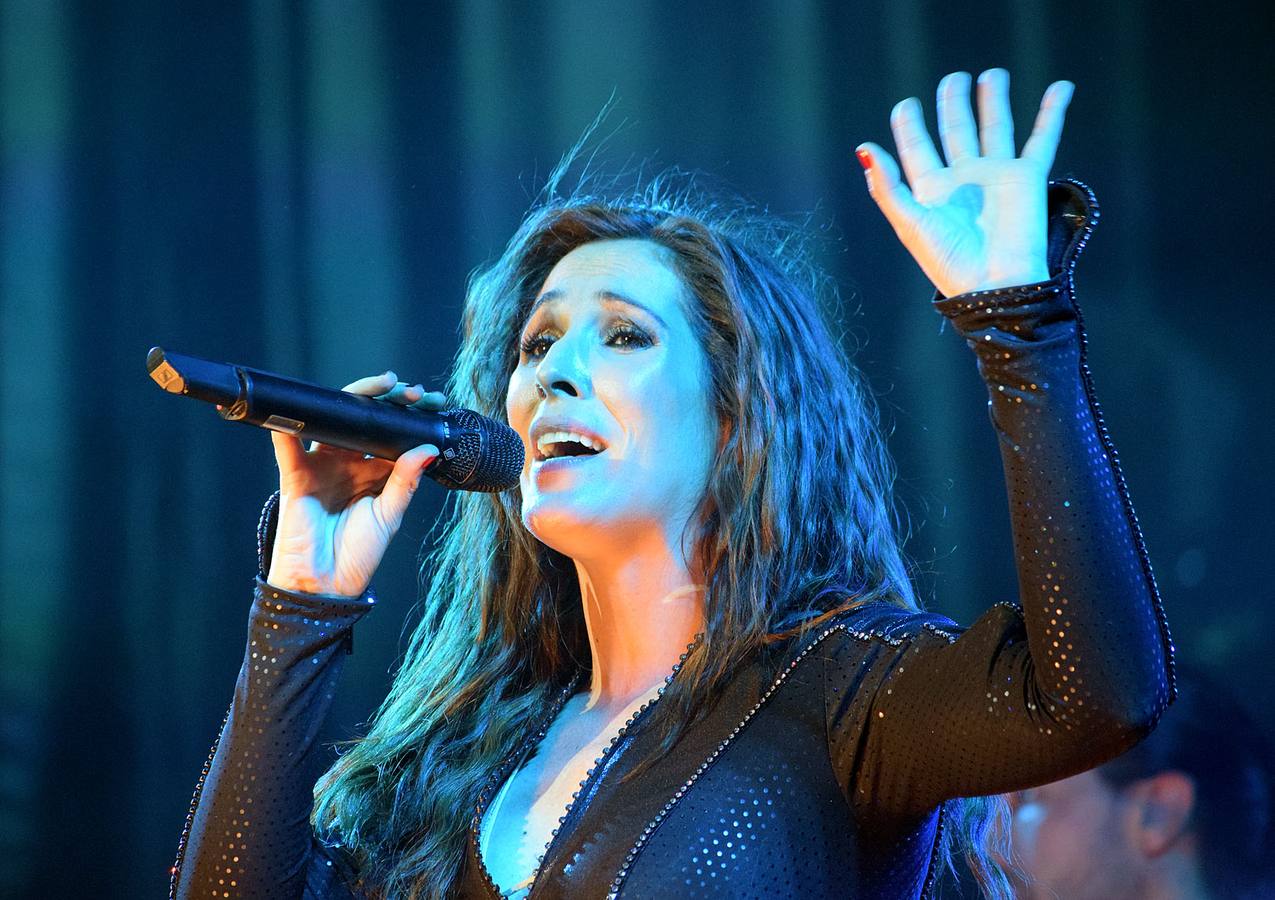 Malú reina en el Palacio de los Deportes