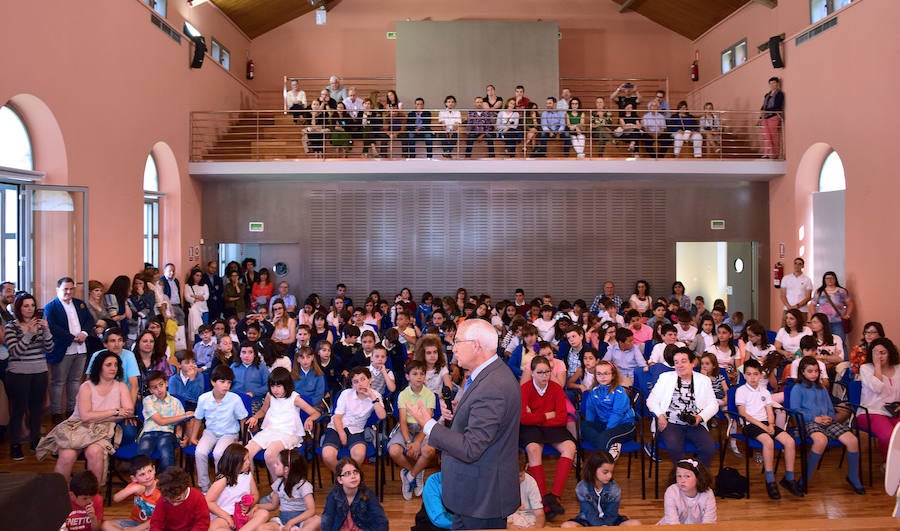 Acto de reconocimiento a los alumnos del proyecto Explora