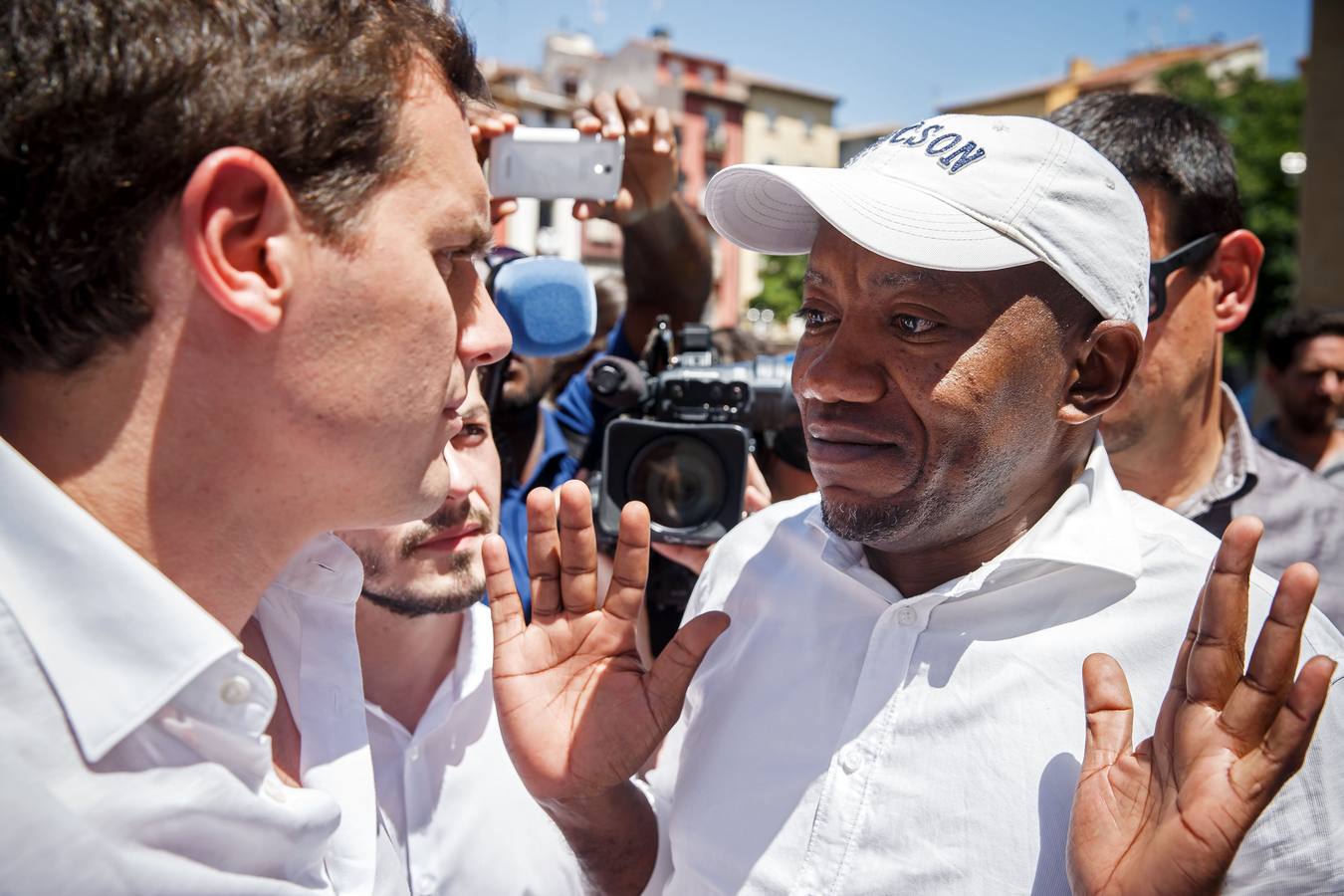 Rivera pasea por Logroño (1)