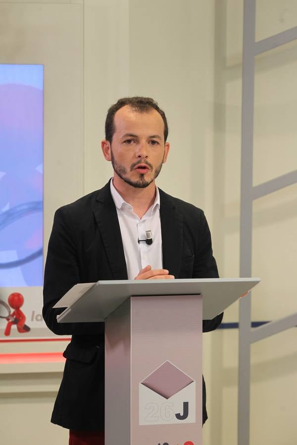 Debate en TVR