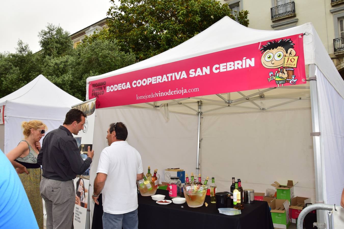 El Riojano, Joven y Fresco se prepara para la llegada de los amantes del vino en Santander