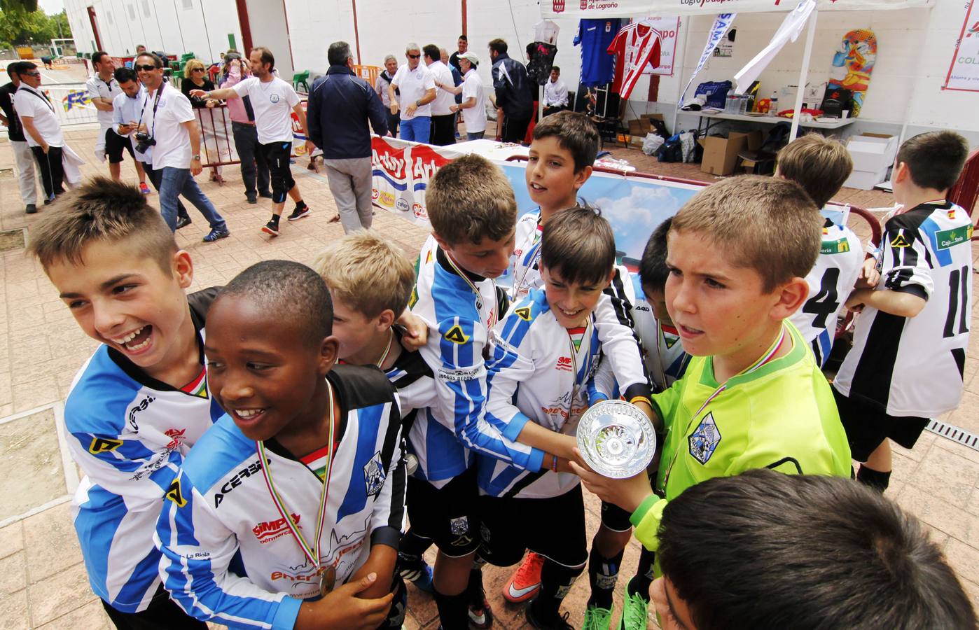 Entrega de trofeos del Torneo Balsamaiso