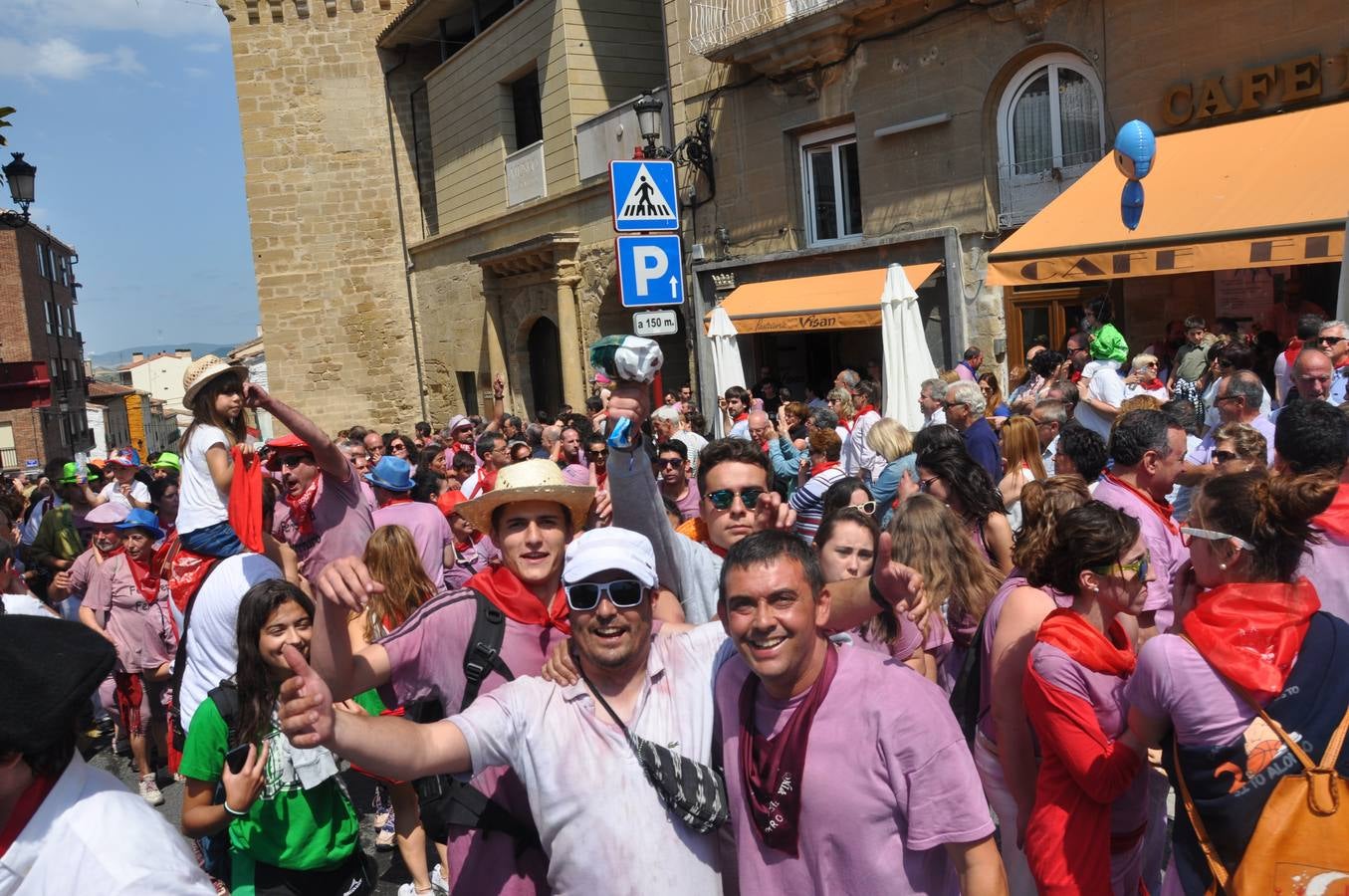 Las Vueltas en Haro y el almuerzo tras la Batalla del Vino