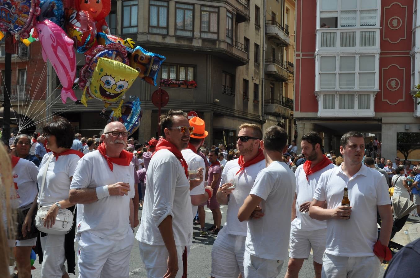 Las Vueltas en Haro y el almuerzo tras la Batalla del Vino