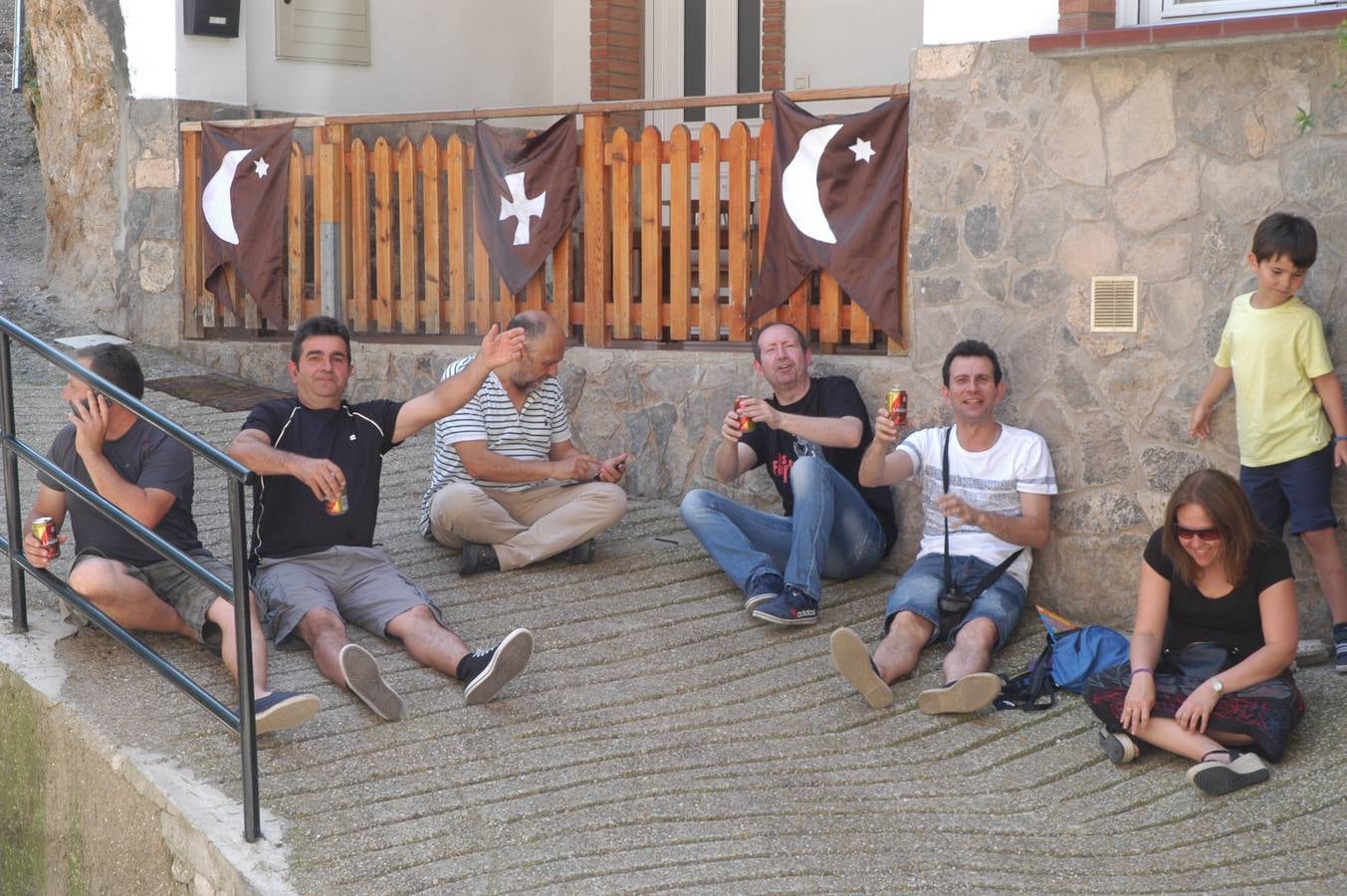 Primera jornada de la VI feria de las Tres Culturas en Cervera