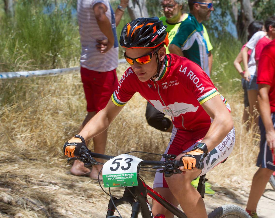 Los riojanos compiten en el Nacional de ciclismo (I)