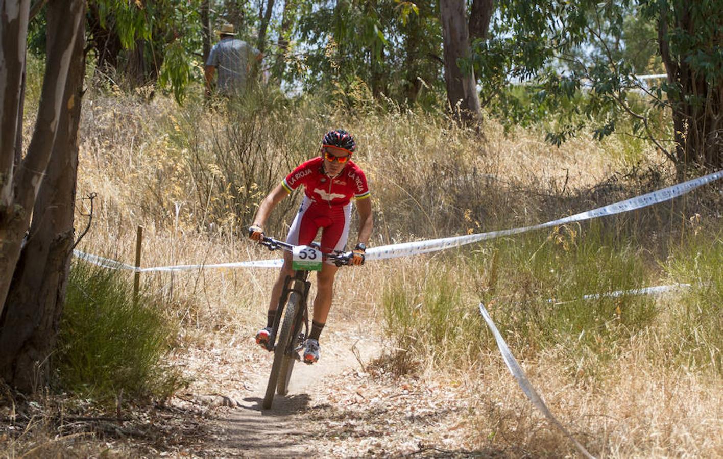 Los riojanos compiten en el Nacional de ciclismo (II)