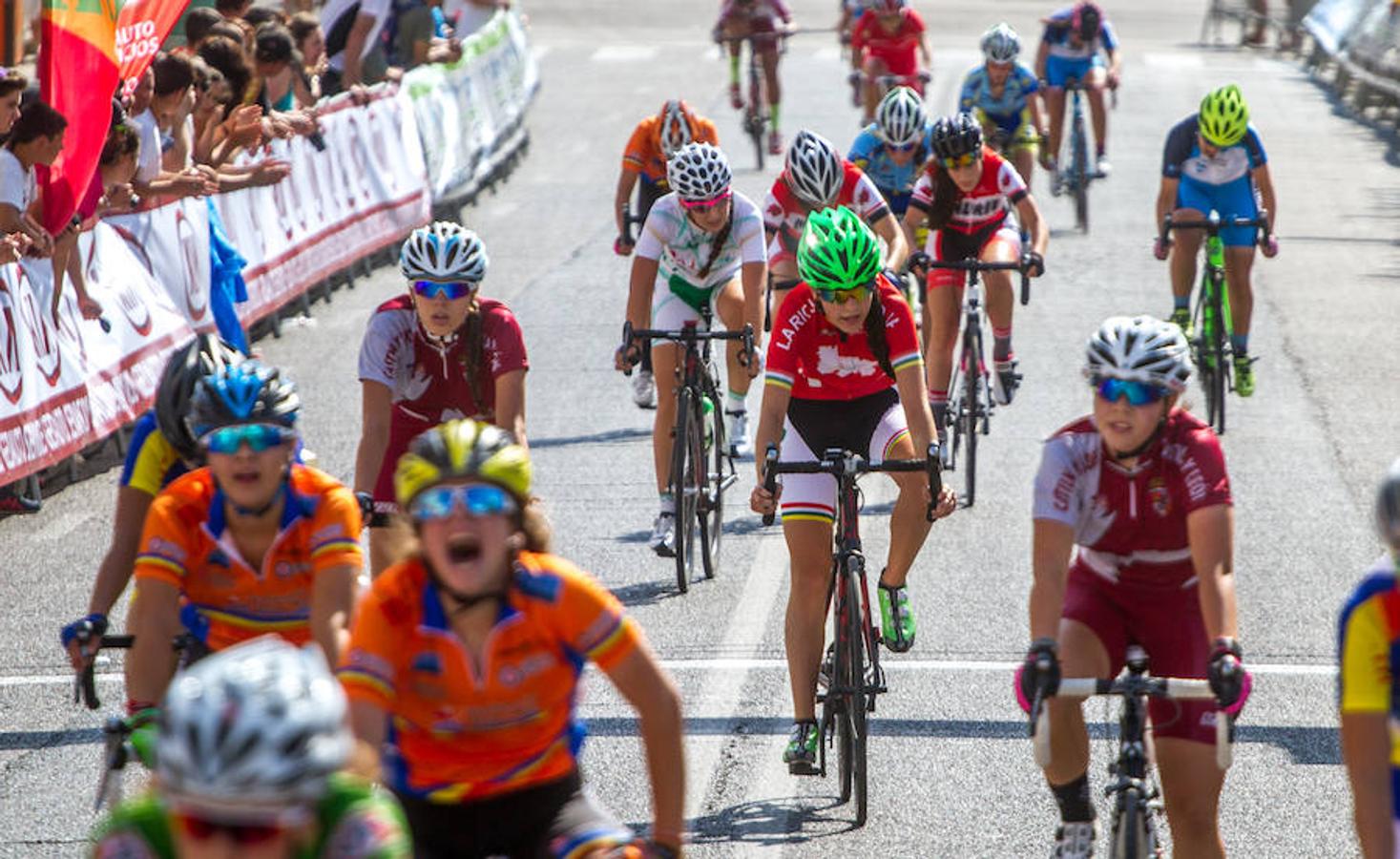 Los riojanos compiten en el Nacional de ciclismo (II)