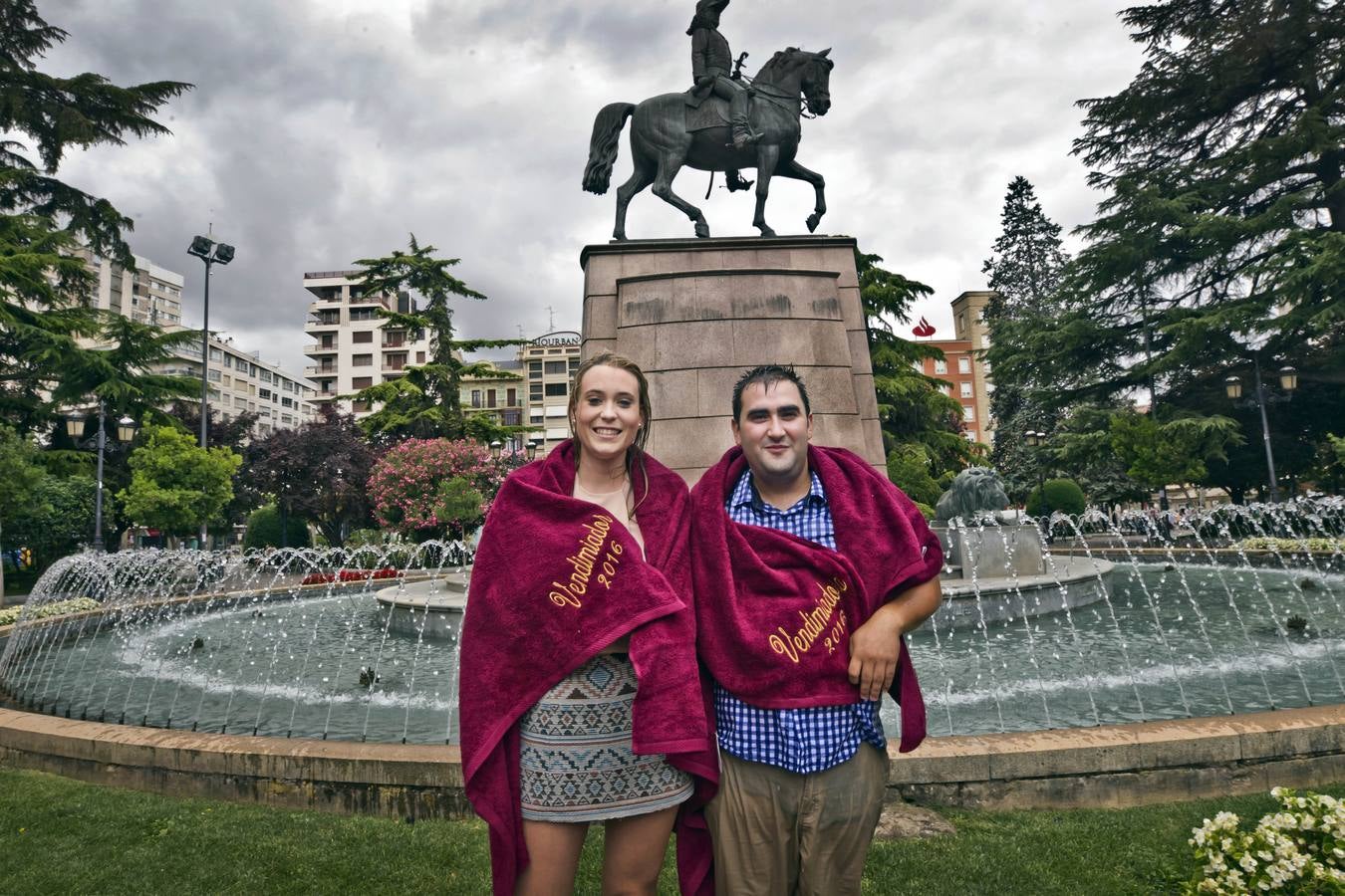 Logroño proclama a los Vendimiadores 2016