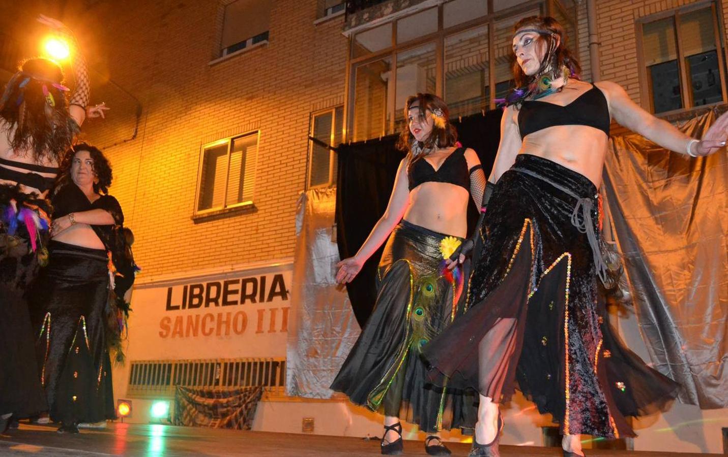 Nájera ofrece un espectáculo de danza oriental en los barrios altos