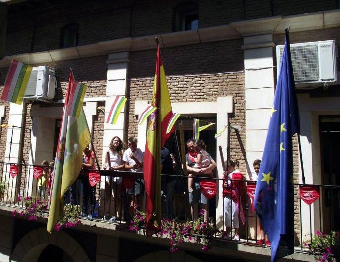 Murillo de Río Leza lanza el cohete