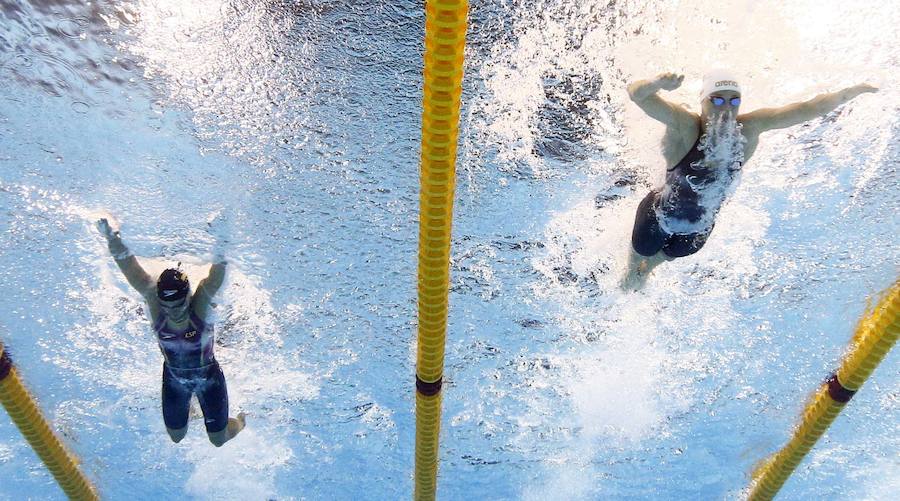 Mireia Belmonte se cuelga el bronce en los 400 estilos