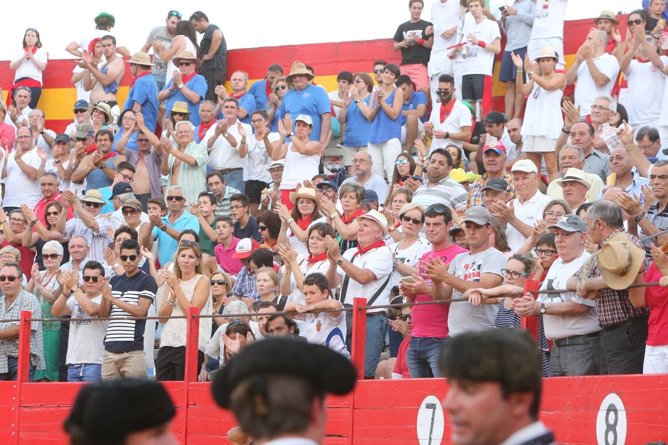 Gran tarde de toros en Alfaro