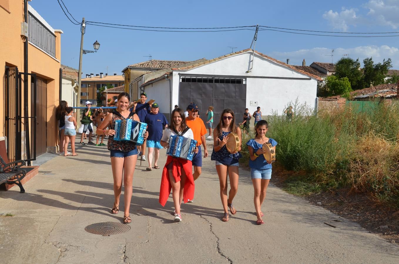 Traineras de secano en San Torcuato