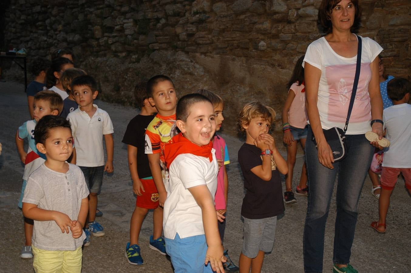 Concurso internacional de lanzamiento de alpargat en Cervera