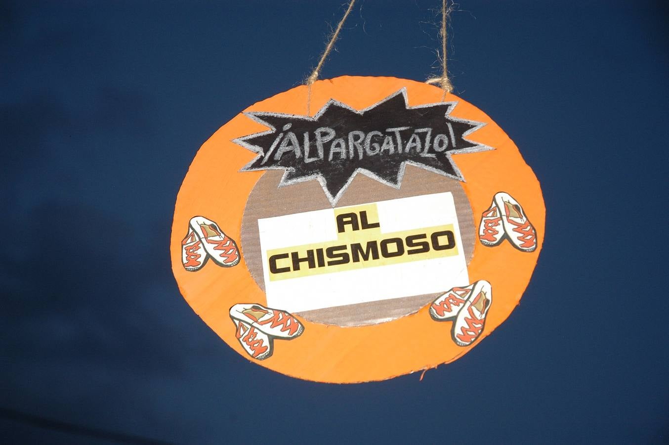 Concurso internacional de lanzamiento de alpargat en Cervera