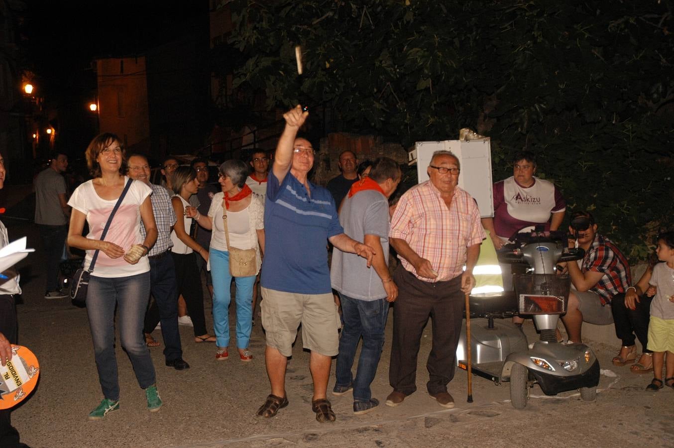 Concurso internacional de lanzamiento de alpargat en Cervera