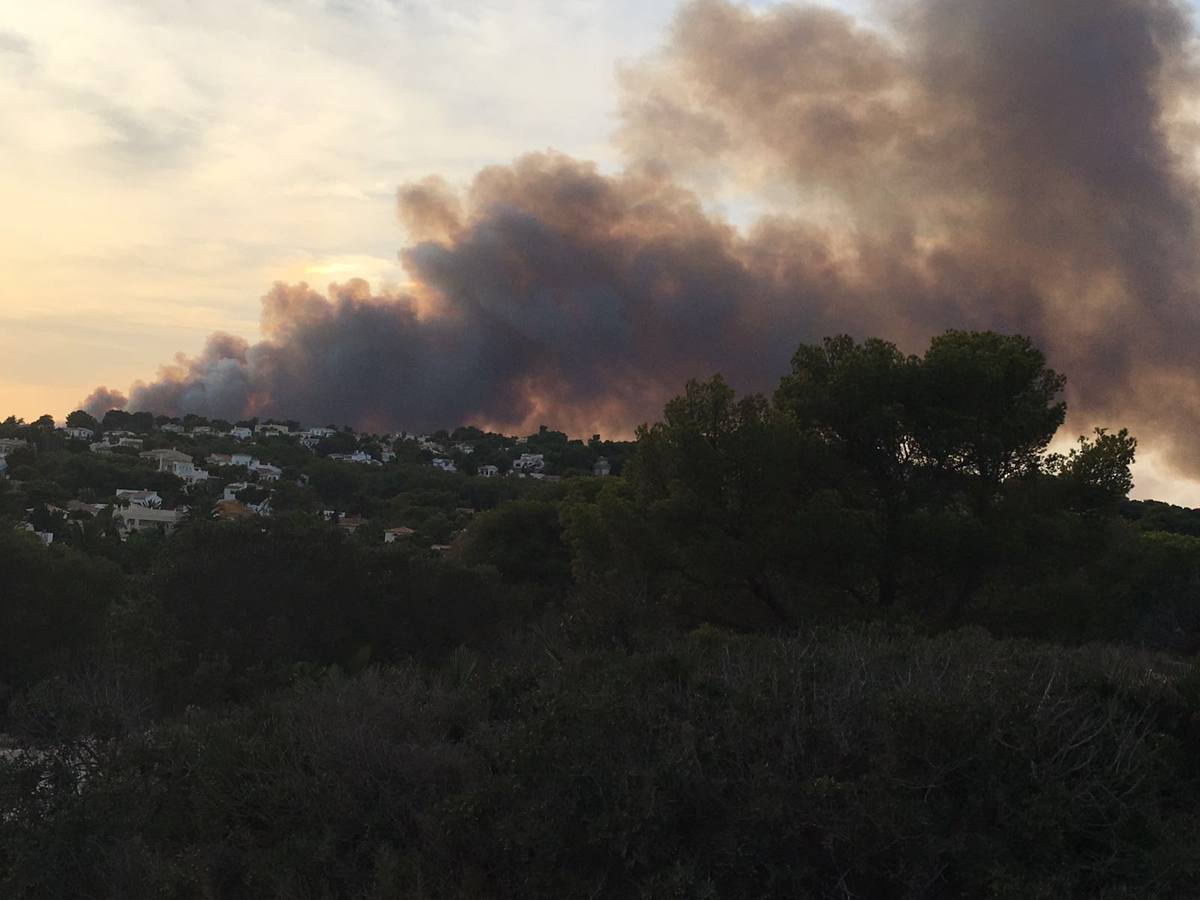 Imágenes del incendio en Jávea