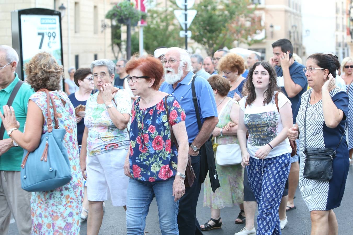 Manifestación para exigir el mantenimiento de la gratuidad en el parking del San Pedro