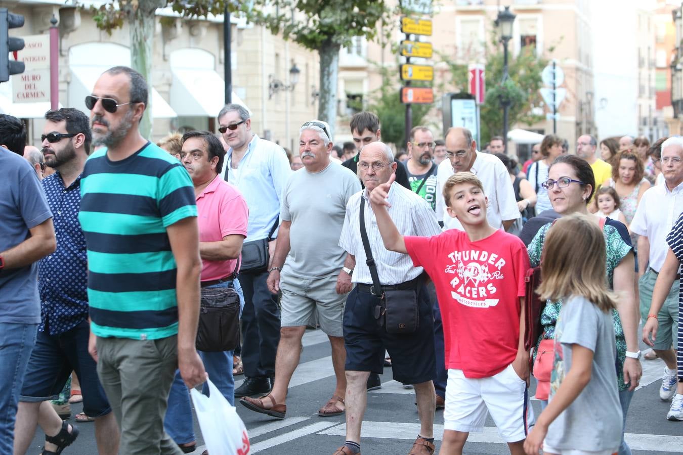 Manifestación para exigir el mantenimiento de la gratuidad en el parking del San Pedro