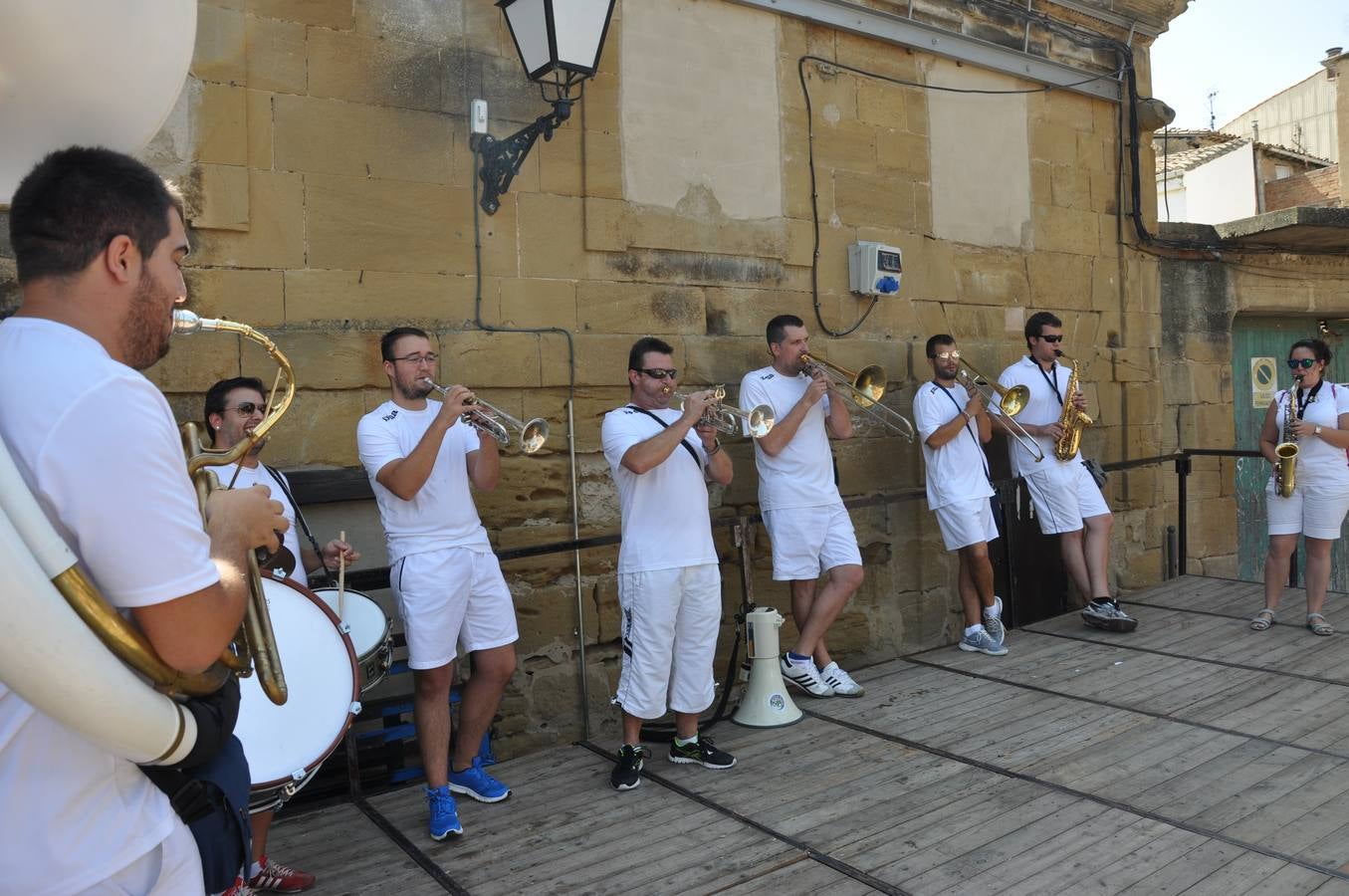 San Vicente de la Sonsierra lanza el cohete