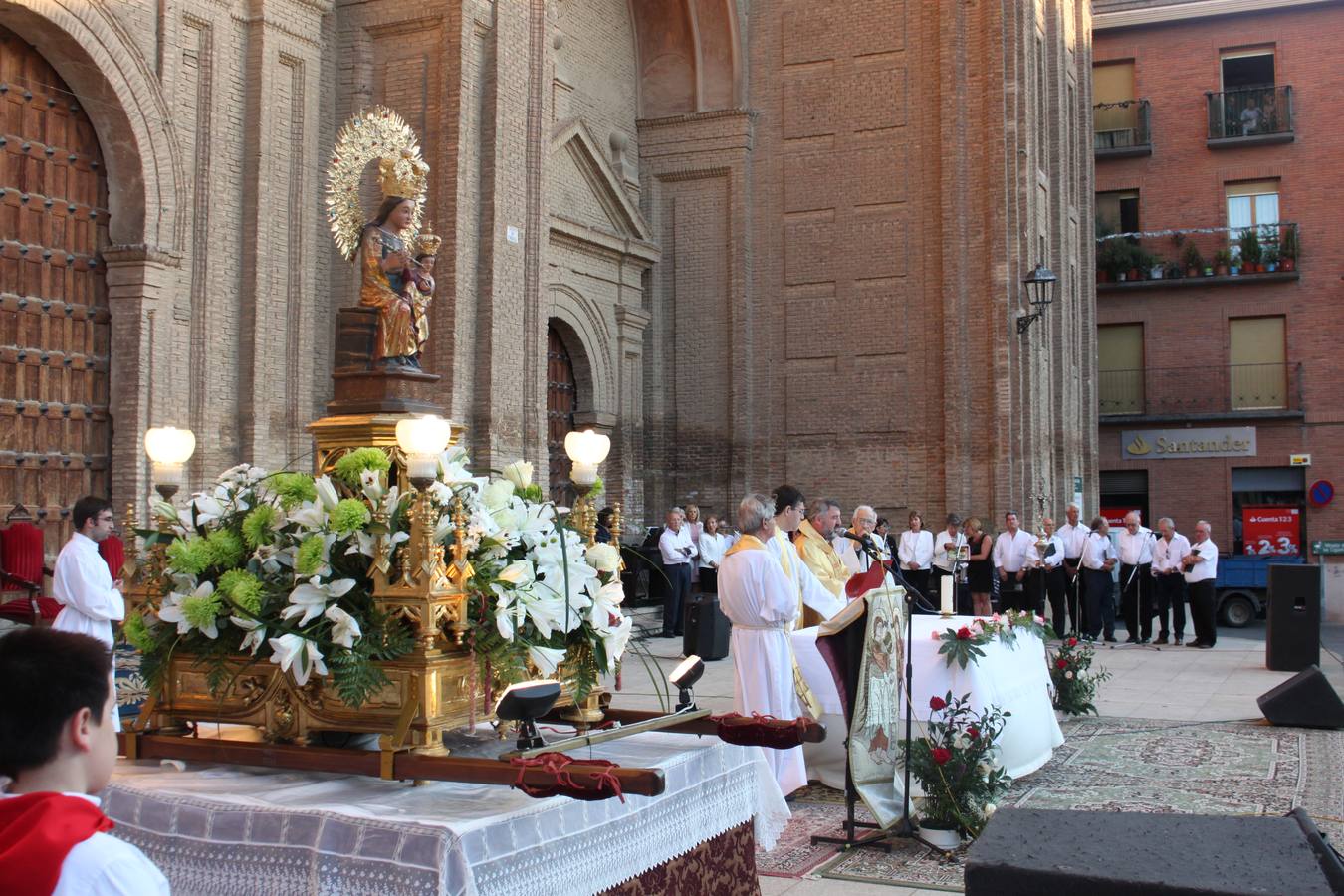 Día grande por la virgen del Burgo en Alfaro