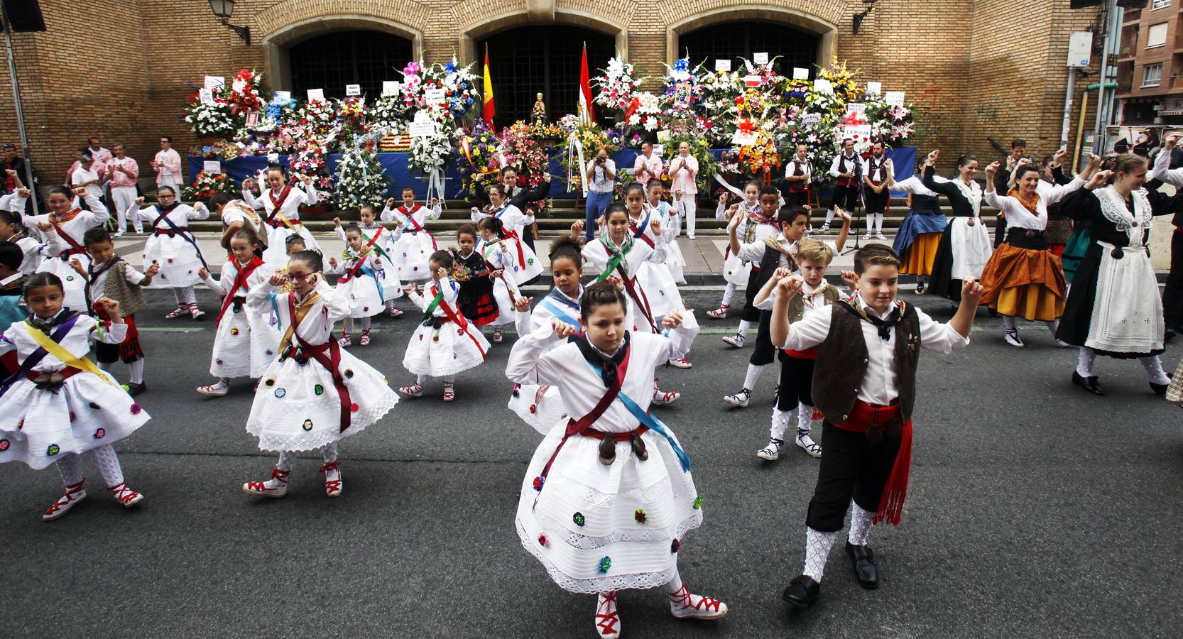 Misa solemne en Valvanera