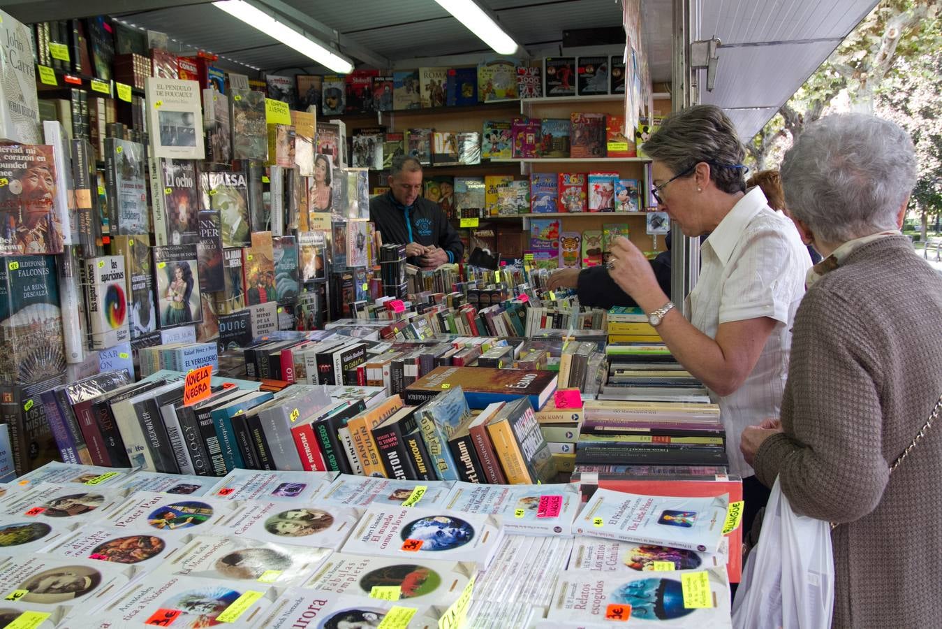 Arranca la Feria del Libro Antiguo y de Ocasión de Logroño