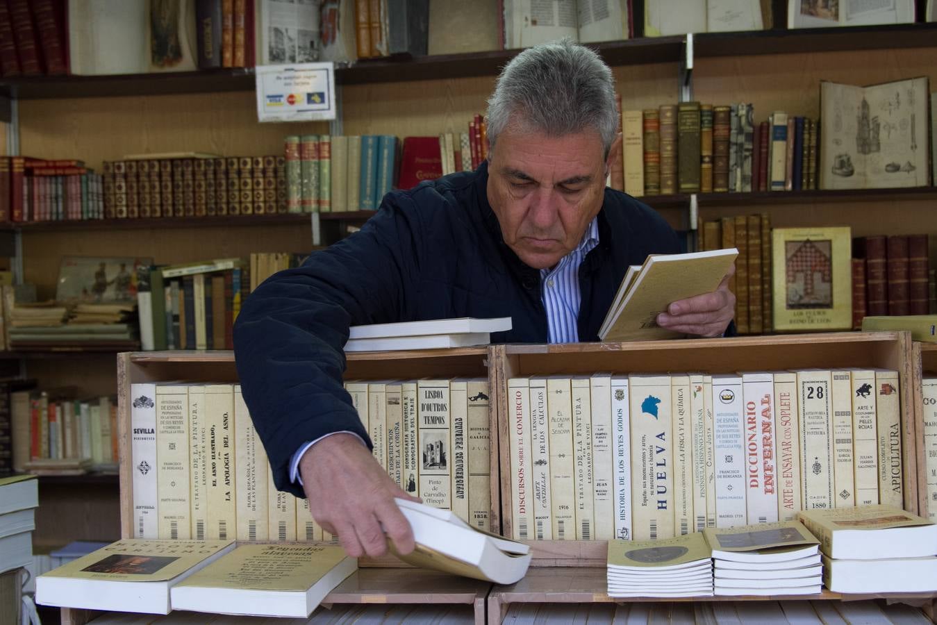 Arranca la Feria del Libro Antiguo y de Ocasión de Logroño