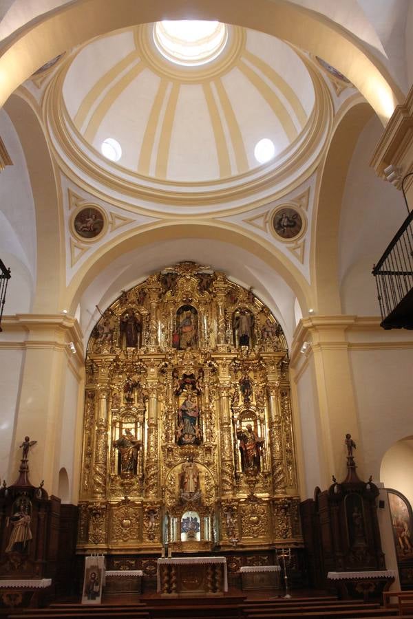 Puertas abiertas en la restaurada iglesia del Burgo