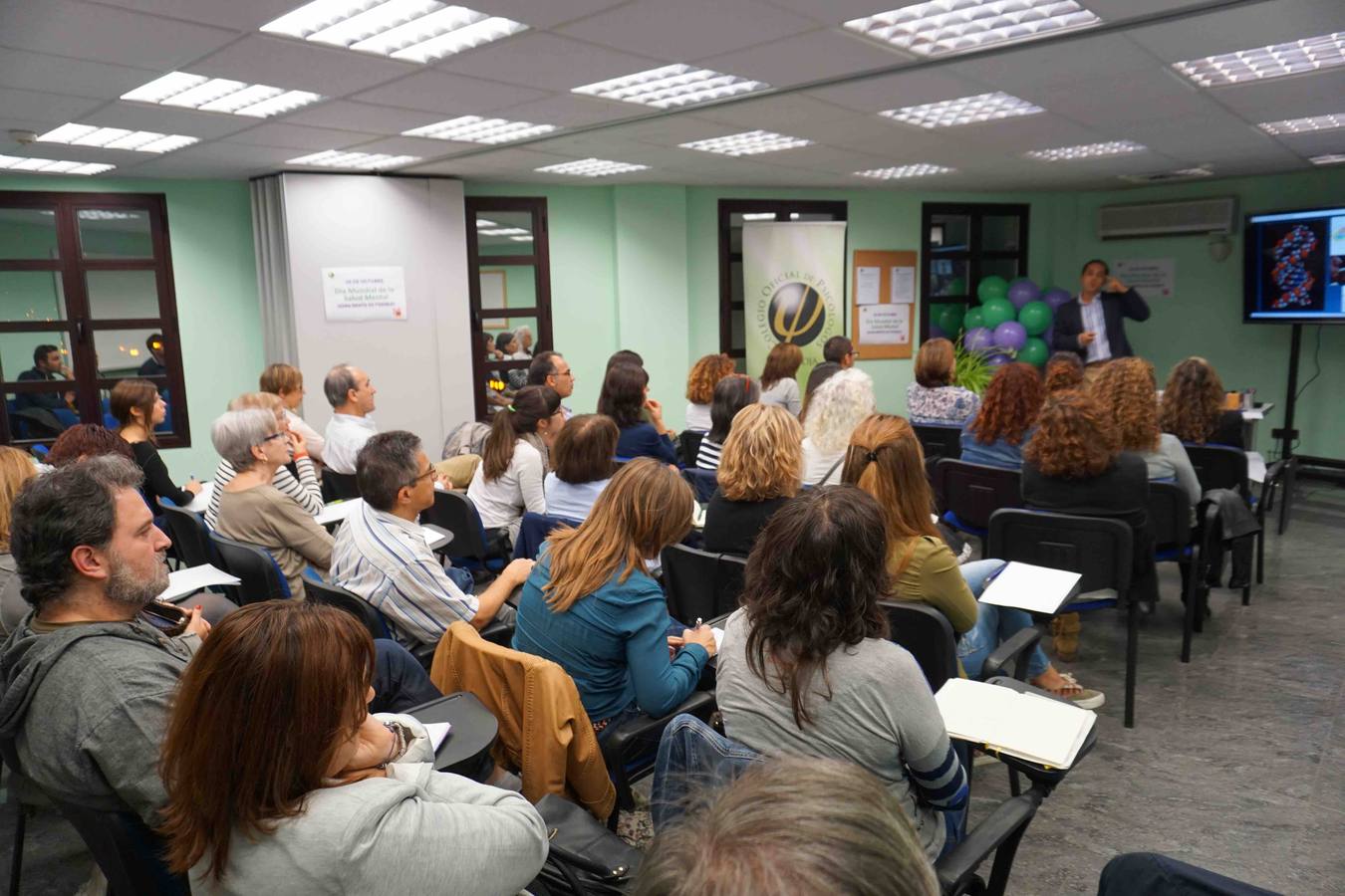 El colegio Oficial de Psicólogos celebra el Día Mundial de la Salud Mental