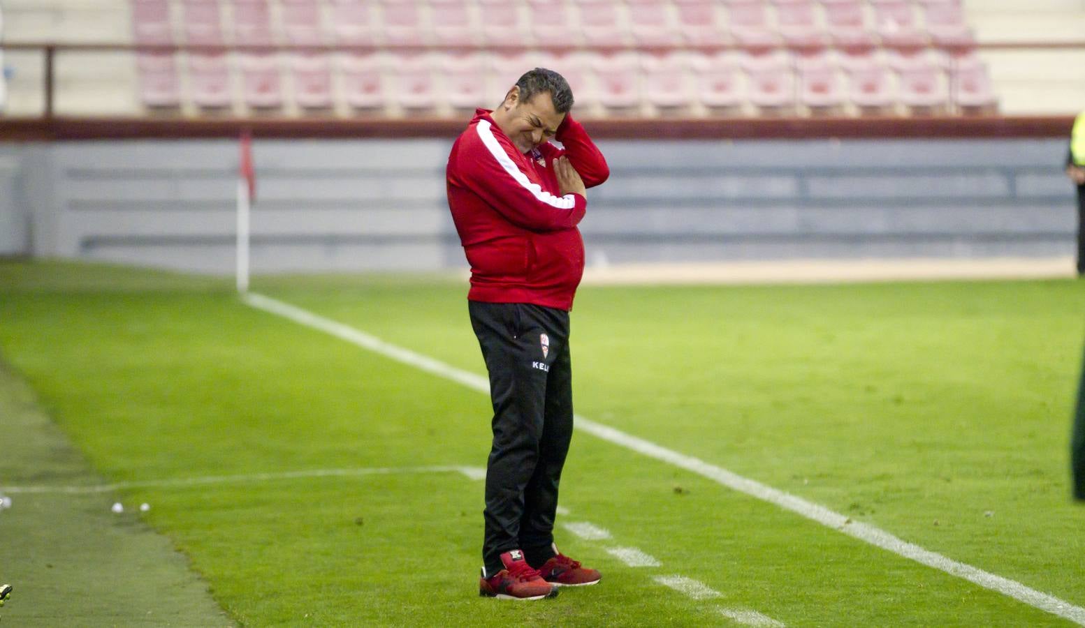 El partido UDL-Sestao: emoción entre el público y los gestos del equipo riojano