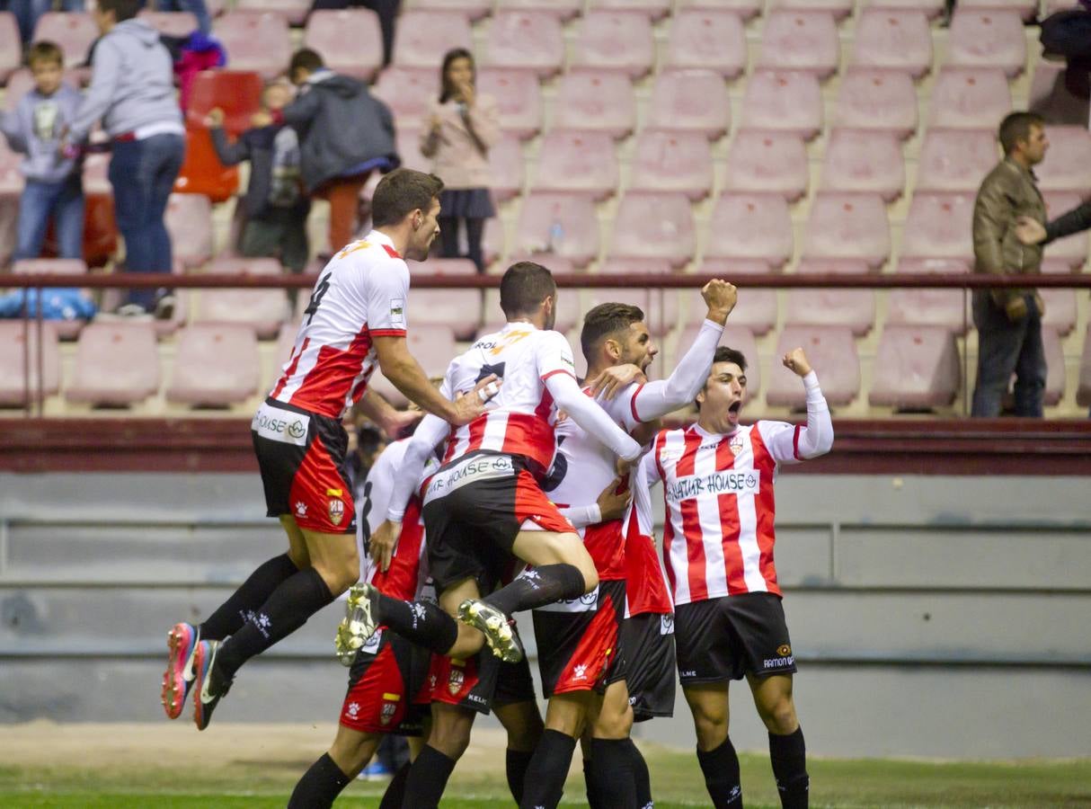 El partido UDL-Sestao: emoción entre el público y los gestos del equipo riojano