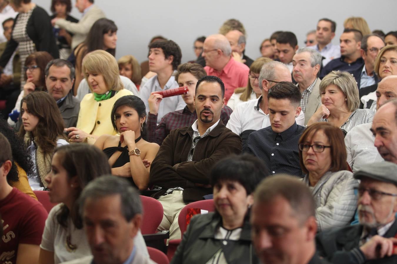 Día de graduación en la Facultad de Ciencias Empresariales de la UR