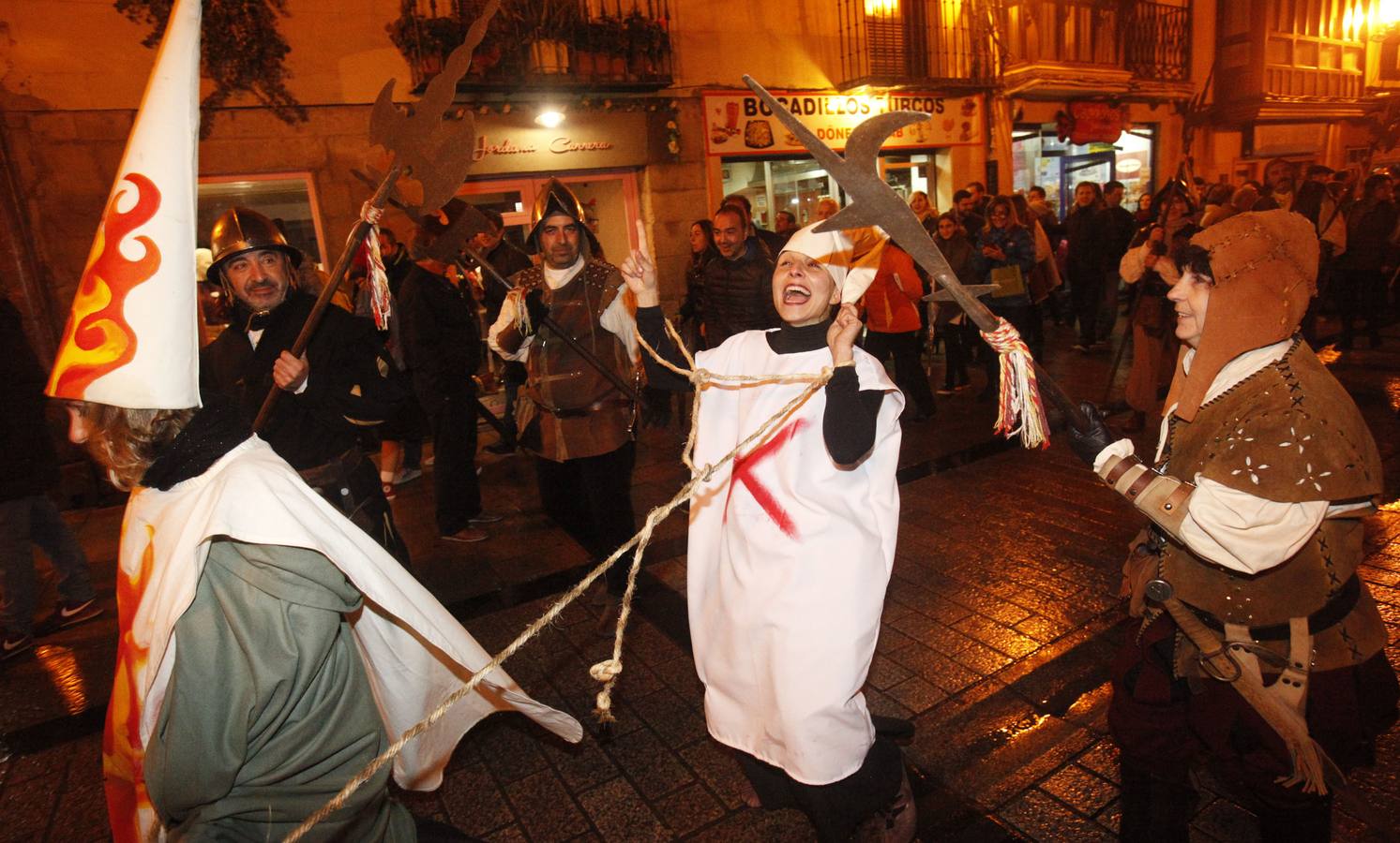 Logroño recuerda a las brujas de Zugarramurdi