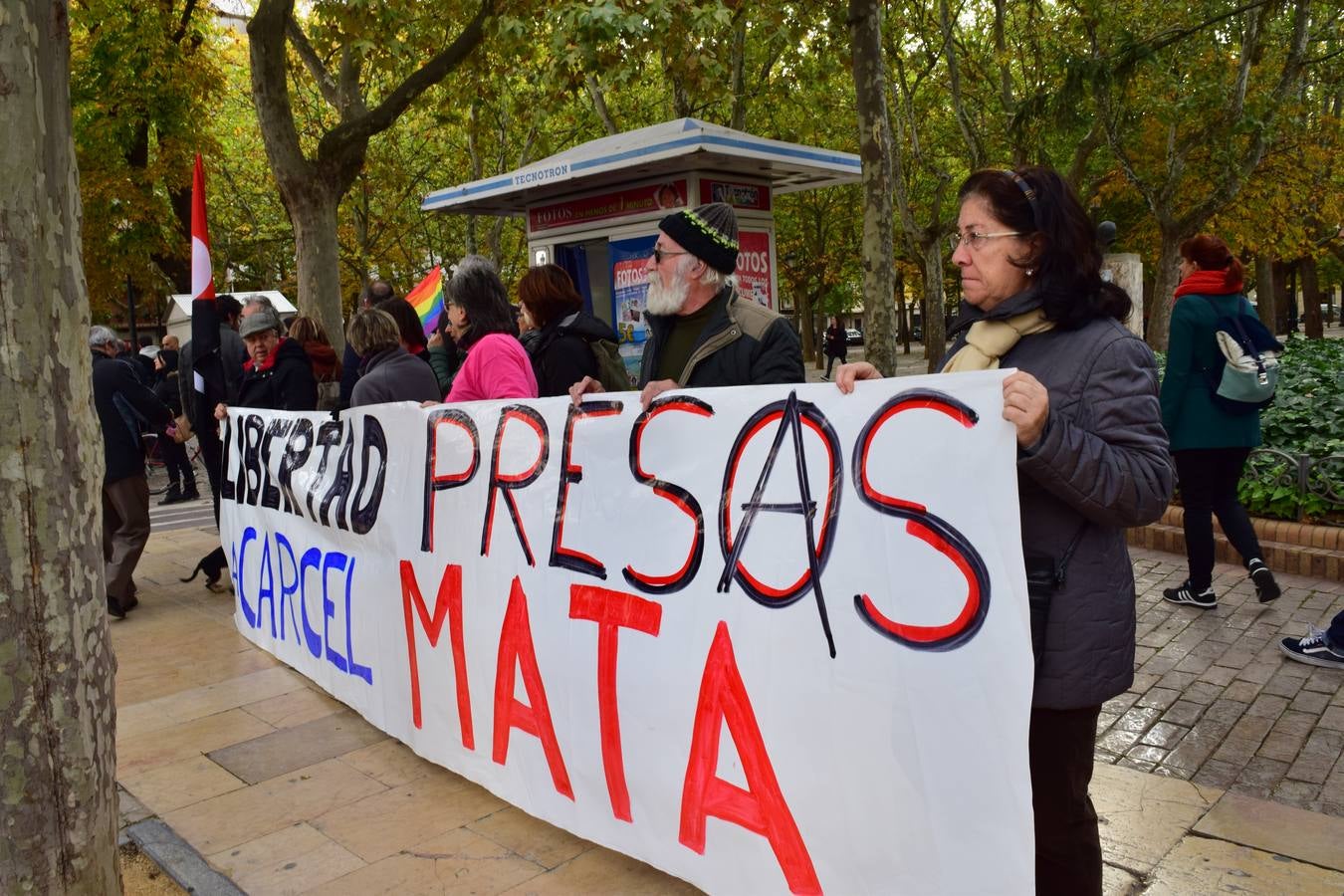 Unas 300 personas se manifiestan por el fin del proceso de los detenidos en el 14N