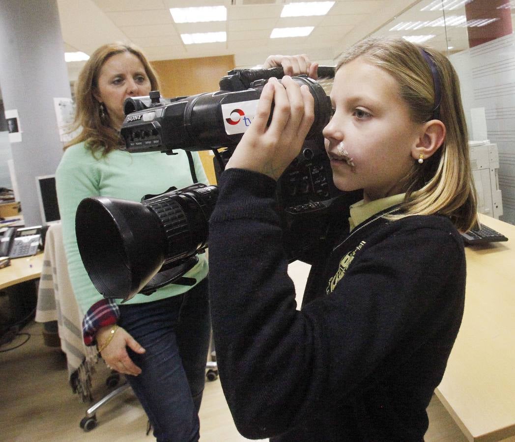 Los alumnos de 5º de Primaria del Colegio Salesianos Domingo Savio de Logroño visitan la multimedia de Diario LA RIOJA