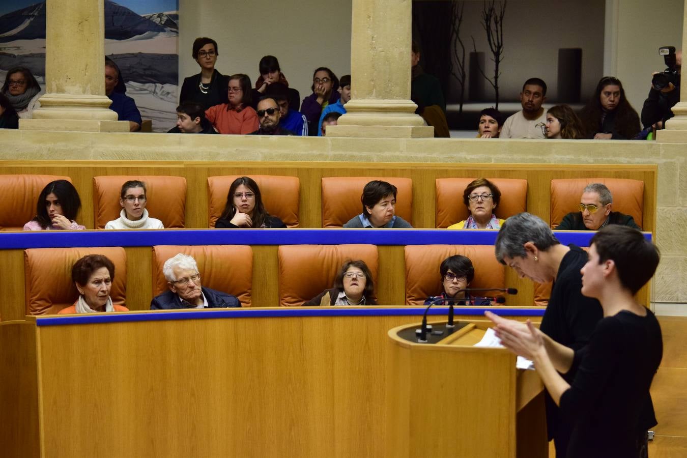 Acto del Día de la Discapacidad en el Parlamento riojano