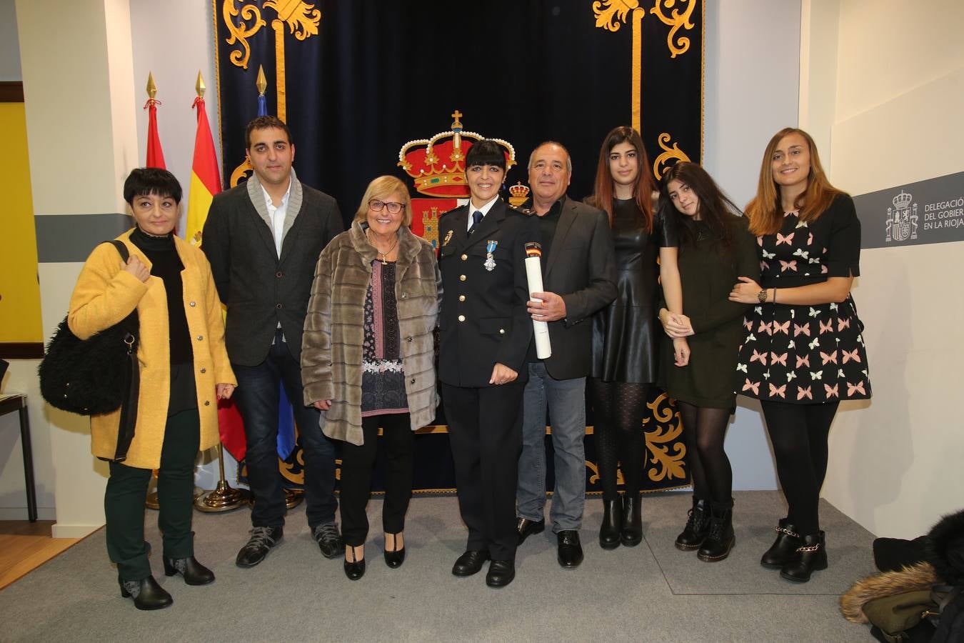 Condecoraciones de la Orden de Isabel la Católica y de la Orden del Mérito Civil