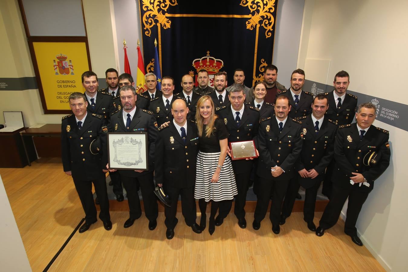 Condecoraciones de la Orden de Isabel la Católica y de la Orden del Mérito Civil