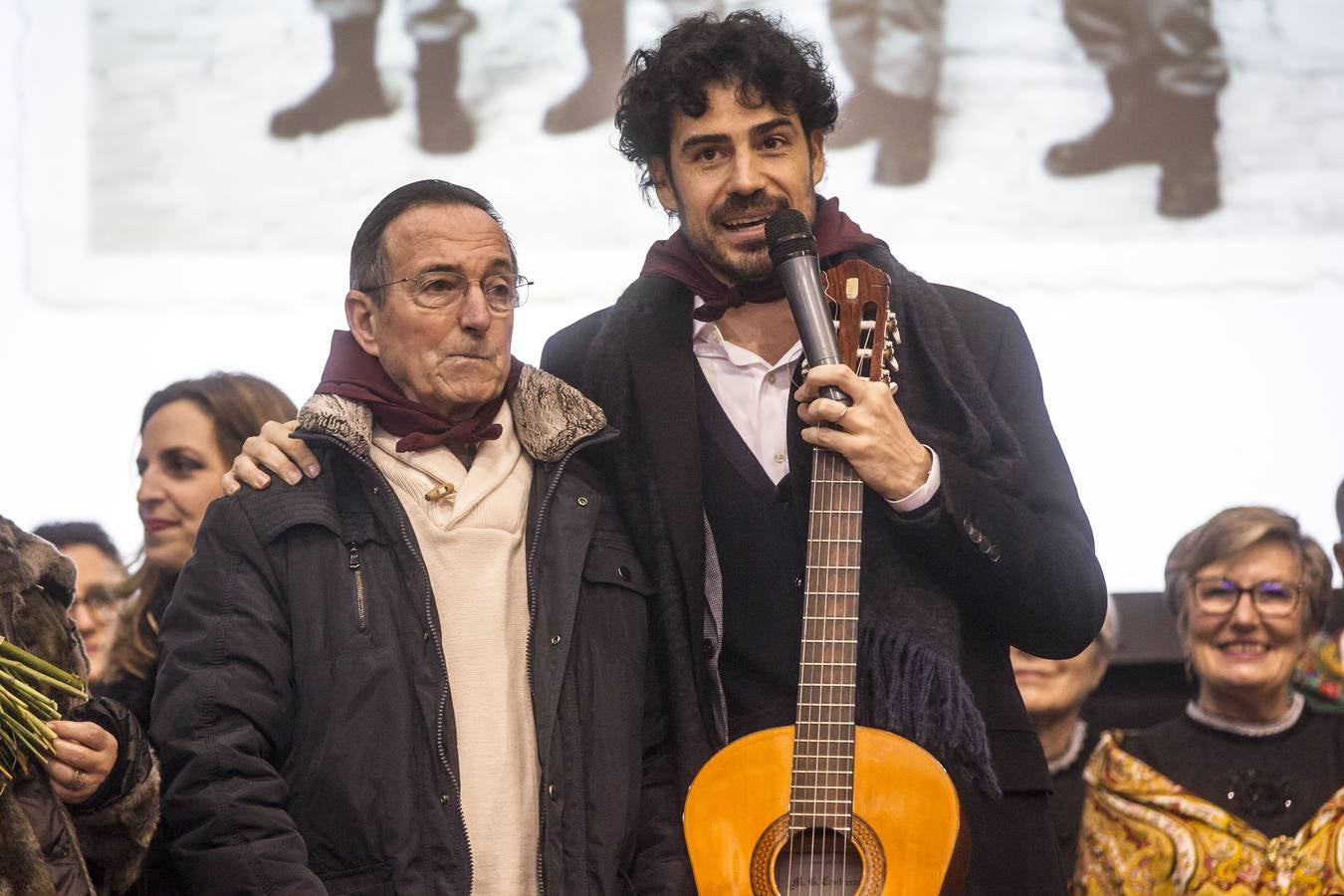 Serenata para un voluntario