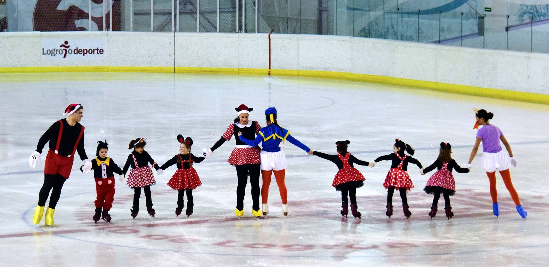 Una tarde de patinaje sobre hielo en Lobete