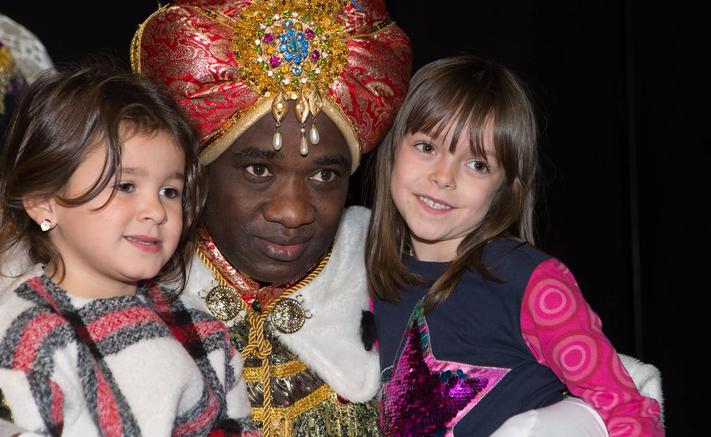 Sonrisas y lloros en la visita de los Reyes al Auditorio